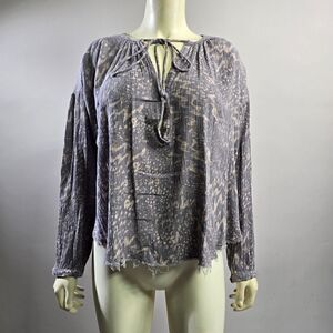 Olivaceous small top R7